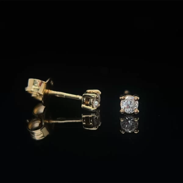 18CT V Set Gallery Bar Four Claw Set Natural Diamond Studs - Image 4