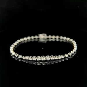 Graduated Illusion Set Tennis Bracelet