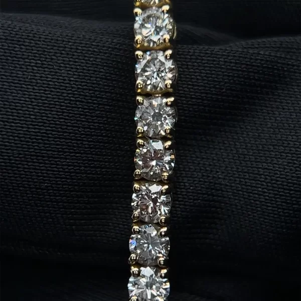 2.8mm Yellow Gold Diamond Tennis Bracelet - Image 2